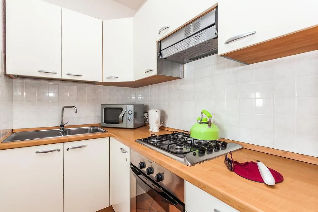 Hotel Residence Hibiscus La Caletta