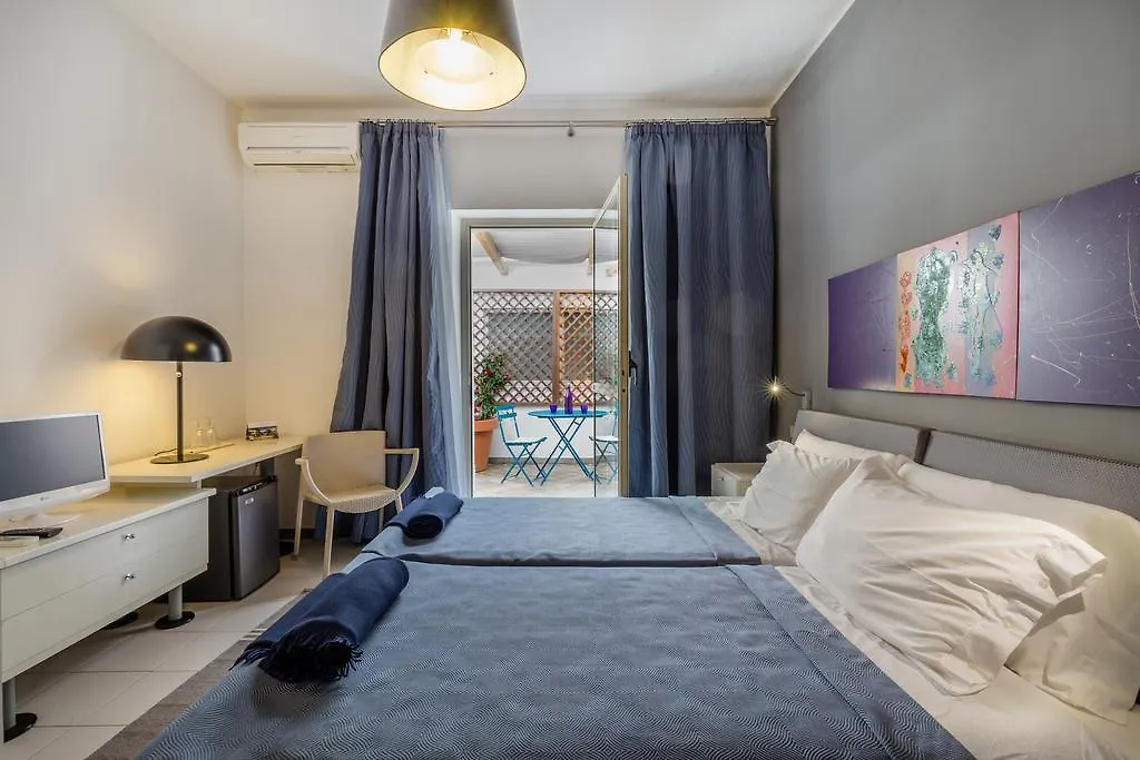 Hotel Residence Hibiscus La Caletta Aparthotel