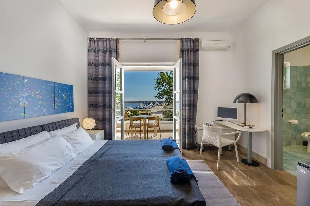 *** Aparthotel Hotel Residence Hibiscus La Caletta Italien