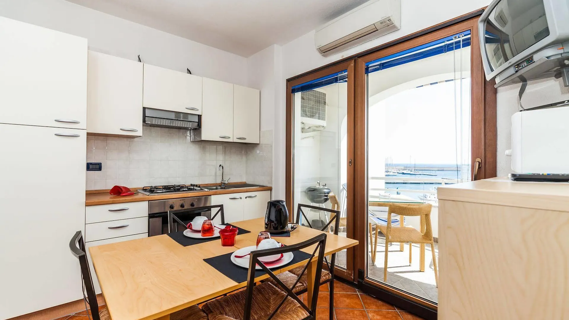 Hotel Residence Hibiscus La Caletta