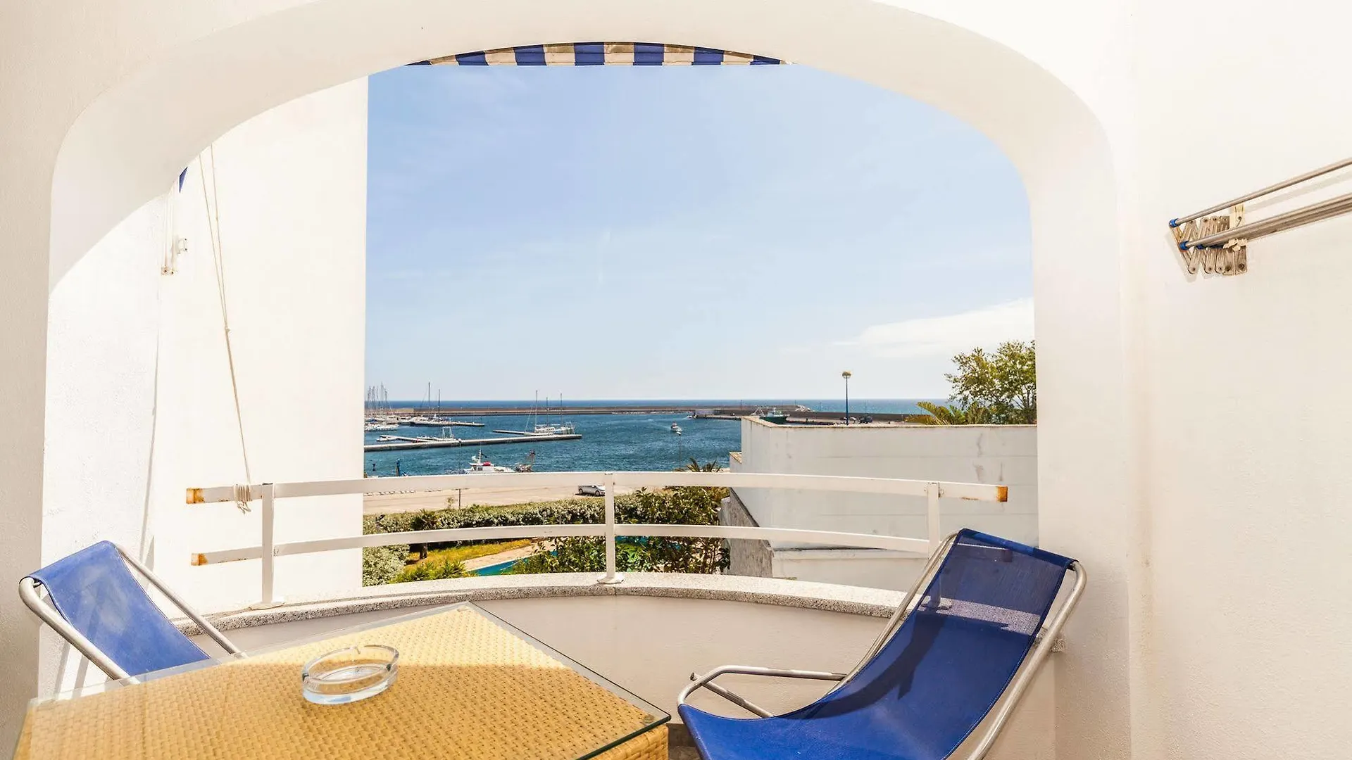 Hotel Residence Hibiscus La Caletta