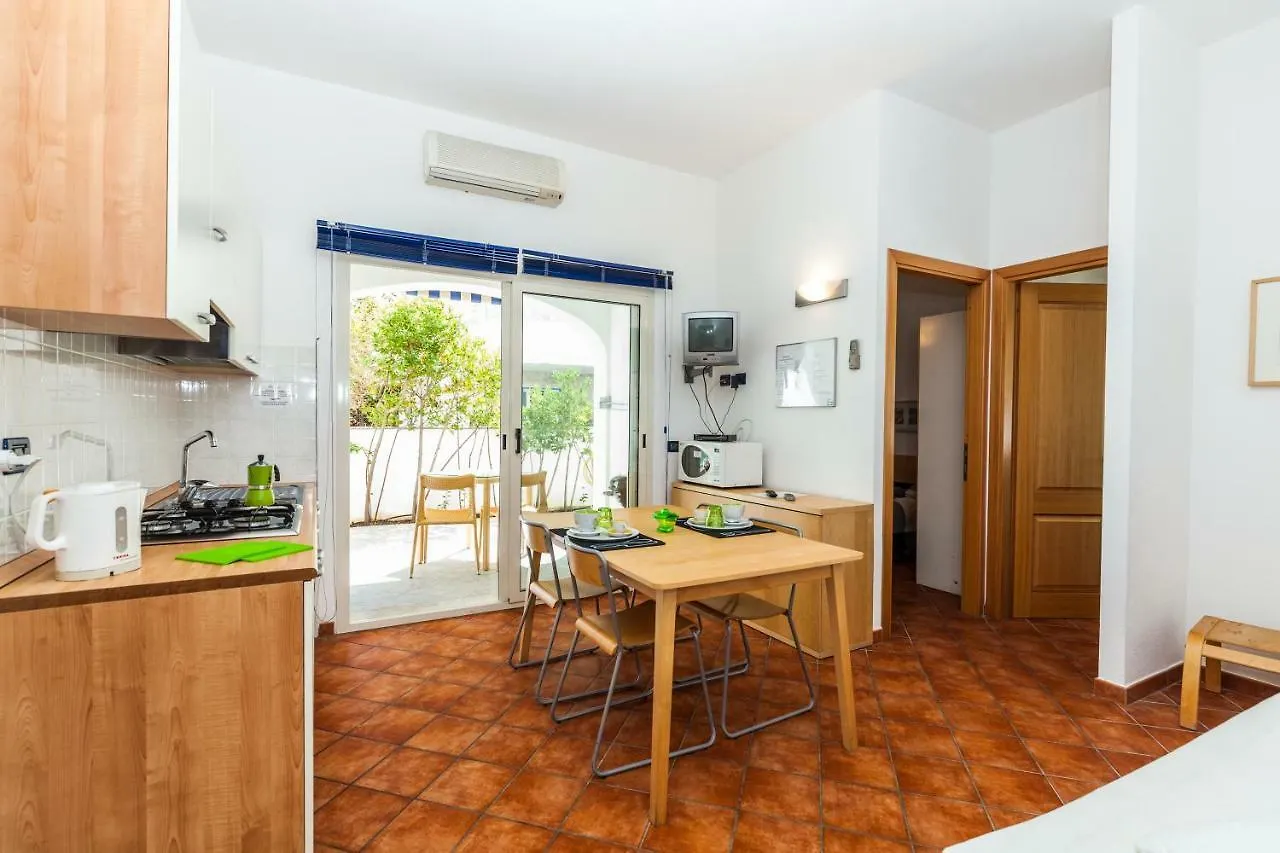 Aparthotel Hotel Residence Hibiscus La Caletta